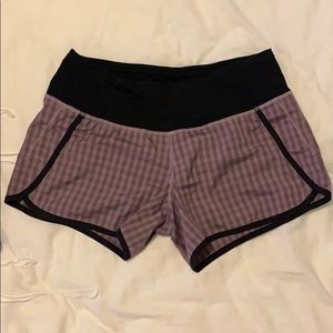 Lulu lemon speed up shorts